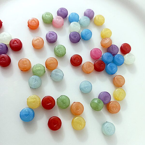 Heart Embossed Round Jelly Beads