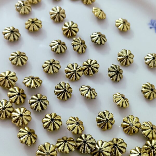 Round Flower Shape Spacer Beads